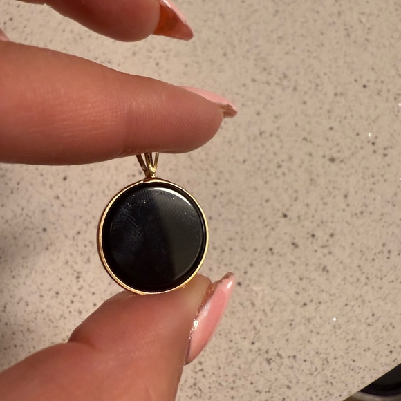 14k Gold Pendant Turquoise and Onyx - Picture 3 of 4
